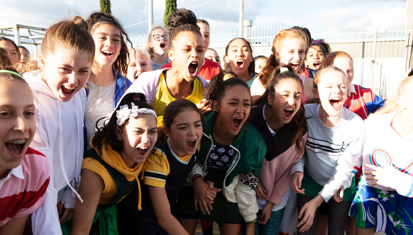 /content/dam/suncorp/corporate/images/learn-about/teamgirls/team-girls-roar-600x342.jpg