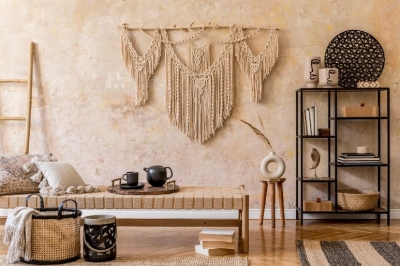 Macrame wall hanging